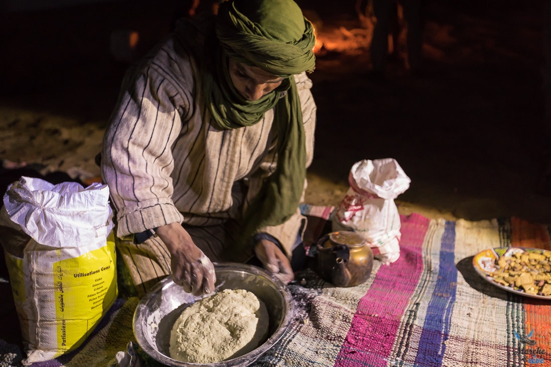 Trek désert fabrication de pain de sable