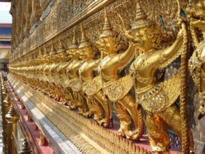 statues du Wat Phra Kaeo